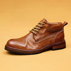 Chaussures montantes pour hommes avec empeigne en cuir véritable et semelle en caoutchouc antidérapante, idéales pour les affaires et les vacances - Product Image 1