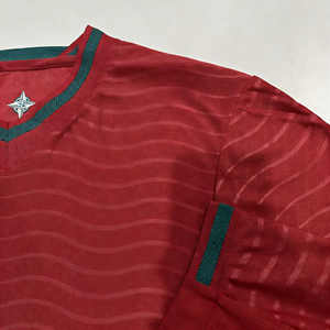 قمصان كرة قدم للشباب، زي رياضي مخصص للأطفال عالي الجودة من قماش قابل للتنفس مع طباعة بالتسامي - Product Image 4