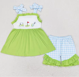 Ensemble assorti frères et sœurs : Robe à volants pour filles et short pour garçons, motif gingham bleu clair, broderie golf smockée - Product Image 2