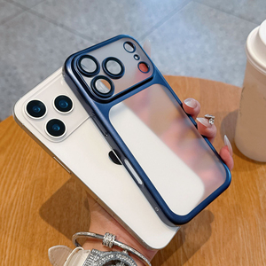 Custodia Protettiva Rigida in PC Opaco Traslucido di Lusso per <span class=keywords><strong>Fotocamera</strong></span> <span class=keywords><strong>iPhone</strong></span> 17 <span class=keywords><strong>Pro</strong></span> <span class=keywords><strong>Max</strong></span> 17 <span class=keywords><strong>Pro</strong></span> <span class=keywords><strong>con</strong></span> <span class=keywords><strong>Protezione</strong></span> Obiettivo Antiurto - Product Image 2