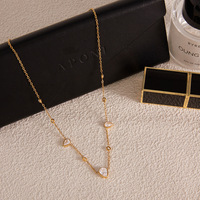 Collier tendance 2026 en acier inoxydable plaqué or avec pendentif goutte d'eau en zircon cubique, bijou minimaliste étincelant pour femme