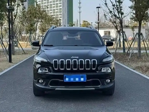 Personnalisation intérieure disponible – Jeep Cherokee SUV <span class=keywords><strong>2017</strong></span>, 2018, 2019 d'occasion, transmission automatique, conduite à gauche, couleur foncée - Product Image 2