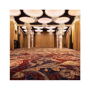 <span class=keywords><strong>Tapis</strong></span> de couloir d'hôtel intérieur tufté de luxe Nouveau design <span class=keywords><strong>Tapis</strong></span> de salle de banquet pour voiture de prière en polyester-Moderne le plus populaire - Product Image 1