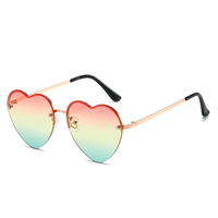 2024 nouveauté lunettes de soleil sans cadre femmes forme de coeur dames amour lunettes de soleil