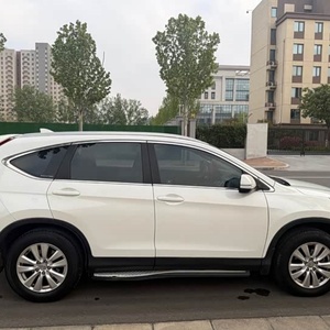 Honda CR-V 2016 Usada, 2.0L FWD SUV, Bajo Kilometraje, Buen <span class=keywords><strong>Precio</strong></span>, Eficiente en Consumo de Combustible, Confiable, Lista para Exportar - Product Image 3