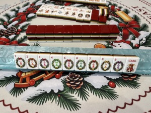 Juego de Mahjong Americano Rojo de Navidad con Diseño de Cascanueces, 160 Fichas, 4 Capas, Acrílico Grabado, Regalo Navideño Personalizado - Product Image 6