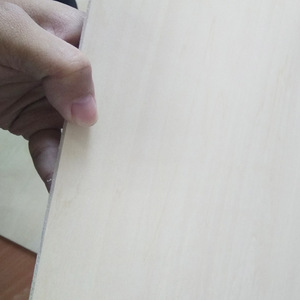 <span class=keywords><strong>Fogli</strong></span> di <span class=keywords><strong>compensato</strong></span> tagliati al Laser in 3mm 4mm 6mm spessore tiglio/pioppo/betulla E0 norme di emissione di formaldeide - Product Image 3