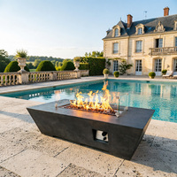 Table de foyer au gaz naturel en acier corten moderne avec aspect travertin brut, 65000 BTU de chaleur, portable pour usage extérieur