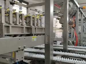 خط إنتاج محلول إيفين للتسريب الناعم للحقيبة الرابع للتسريب الملحي مع ضوضاء منخفضة - Product Image 2