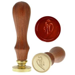 Autocollants de timbres de <span class=keywords><strong>cire</strong></span> à cacheter rétro personnalisés lettre de A-Z classique <span class=keywords><strong>initiale</strong></span> exquise <span class=keywords><strong>tampon</strong></span> de sceau de <span class=keywords><strong>cire</strong></span> personnalisable - Product Image 6