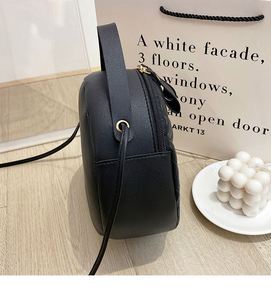 Quilted PU Leather Crossbody Bag for Kids Adjustable Strap Handbag with Argyle Check Pattern <b>Metal</b> Heart Swan Charm Tassel - Product Image 2