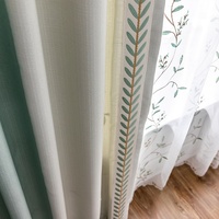 Rideaux en polyester vert clair brodés de feuilles, style américain moderne et minimaliste, à fixation murale pour salon, balcon, chambre à coucher