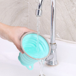 แก้วกาแฟซิลิโคนแบบพกพา 150 มล. แบบพับได้บางเฉียบสไตล์การ์ดสำหรับใช้กลางแจ้ง - Product Image 4