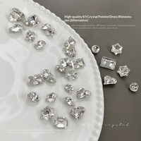 Paso Sico Bijoux d'ongles blancs de haute qualité, cristaux plats pointus effet diamant, cristaux flash, cristaux en forme d'œuf de pigeon, cristaux en forme de bonbon de roche à angle droit