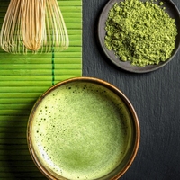 Thé vert matcha biologique certifié BRC, thé minceur et bien-être, sachet de 100g, boîte, vrac, tasse, bouteille, sachet individuel