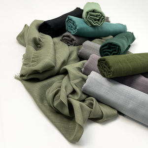 Pañuelo instantáneo para mujer, estilo islámico, de poliéster, bambú, algodón y voile de tejido liso, tipo Sheila, color <span class=keywords><strong>verde</strong></span> esmeralda liso, 60 colores - Product Image 5