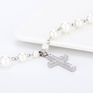 สร้อยคอไขว้สแตนเลสสตีลประดับมุก สีขาว สำหรับทุกเพศ สวมใส่ได้ทุกวัน ดีไซน์เรขาคณิต รุ่น XYN0001 - Product Image 2