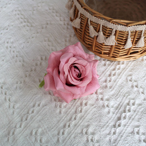 Cabeza de Rosa Artificial con Diamantes para Decoración de Bodas, Arreglo Floral para Guías de Caminos, Rosa Montaña Nevada - Product Image 3