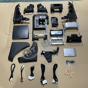 Adecuado para actualizar los modelos Land Cruiser de 2008-2015 al nuevo interior de 2020 con modificación para volante a la izquierda. - Product Image 1