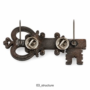 Pin de <span class=keywords><strong>esmalte</strong></span> duro personalizado directo de fábrica, broche de llave de lujo en bronce antiguo y plata, insignia gótica, artículo de regalo de recuerdo, venta al por mayor, MOQ - Product Image 4