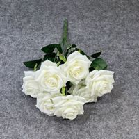Dekorative Künstliche Rote Rosen Hochzeits-Kunstblumen Rosenstrauß Künstlicher Blumenstrauß