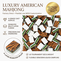 Set Mahjong Amerika Hijau Hutan Mewah Kustom 4 Lapis Akrilik dengan Alas Motif Cangkang Kura-kura, Joker Teratai Warna-warni Elegan, Termasuk Tas