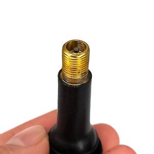 Valve de pneu tubeless en caoutchouc TR414 pour voitures particulières et camions légers - Product Image 3