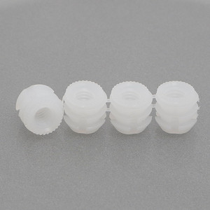 Strisce di nylon. Filettatura M6. Fissaggio a pressione. Diametro di 11 mm. Per punte da trapano da 10 mm. Confezione da 12. - Product Image 1