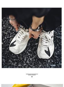 أحذية تزلج كاجوال شتوية للرجال بتصميم عصري لزيادة الطول مع إغلاق برباط وبطانة مبطنة لطلاب المدارس الإعدادية - Product Image 5