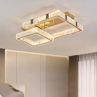 Plafonnier moderne minimaliste en métal doré carré à trois couches avec télécommande AC LED pour salon et chambre à coucher