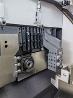 Mesin Bubut CNC Horizontal 3 Sumbu Spindle Tunggal Teknologi Jepang, Mesin Bubut Logam CNC Tugas Sedang