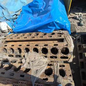 Assemblage de moteur diesel MTU haute puissance DD-16V 4000 comprenant une bielle de vilebrequin de culasse de bloc-cylindres - Product Image 4