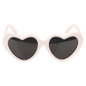 Gafas de Corazón Redondas y Lindas al por Mayor para Muñecas de 18 Pulgadas, <span class=keywords><strong>Accesorios</strong></span> para Muñecas, Mini Gafas de Corazón - Product Image 5