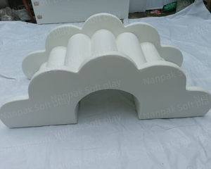 Parco Giochi Interno Bianco e Rosa per Bambini, Struttura Sensoriale con Blocchi a Margherita, Noleggio Arco Arcobaleno, Attrezzature Morbide per Bambini - Product Image 5