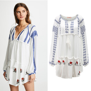 Abito Boho Chic ricamato Mini scollo a V manica lunga con <span class=keywords><strong>motivi</strong></span> floreali fatti a mano ampio abito estivo da donna - Product Image 3