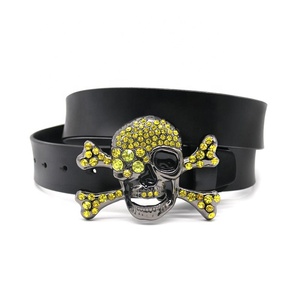 <span class=keywords><strong>Cintura</strong></span> <span class=keywords><strong>da</strong></span> <span class=keywords><strong>uomo</strong></span> in pelle con testa di teschio <span class=keywords><strong>da</strong></span> <span class=keywords><strong>uomo</strong></span> Punk di nuova moda occidentale fibbia in metallo <span class=keywords><strong>cintura</strong></span> <span class=keywords><strong>da</strong></span> <span class=keywords><strong>uomo</strong></span> di design di alta qualità - Product Image 1