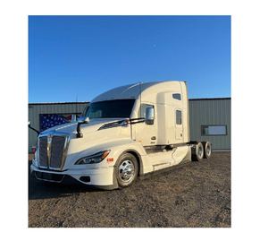 รถบรรทุก Kenworth T680 ใหม่ พร้อมเกียร์อัตโนมัติ น้ำหนักรวม 4000 กิโลกรัม ไฟหน้า LED มาตรฐาน 3 พร้อมแฟริ่ง - Product Image 4
