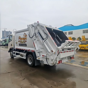 Howo Light Duty 6CBM Compressed Garbage Truck China Supplier - Product Image 4