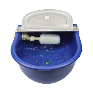 GREAT FARM <span class=keywords><strong>Abbeveratoio</strong></span> Automatico per Mucche da 6L con Controllo a Galleggiante e Coperchio in Acciaio Inox, Ciotola per Abbeveraggio Bestiame per Fattoria - Product Image 1