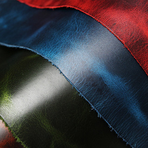 Pelle di vacchetta di <span class=keywords><strong>prima</strong></span> qualità da 2,0 mm con texture craquè effetto Crazy Horse, effetto olio e cera, lucida e brillante - Product Image 3