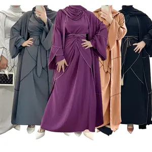 穆斯林服装易趣刺绣外套，三件套穆斯林长袍周围有一件连衣裙