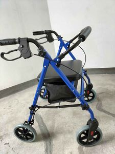 Andador Ligero de Aluminio <span class=keywords><strong>para</strong></span> Adultos, Plegable, Compacto, Ahorra Espacio, Altura Ajustable, <span class=keywords><strong>para</strong></span> Personas Mayores o con Parálisis Cerebral - Product Image 2