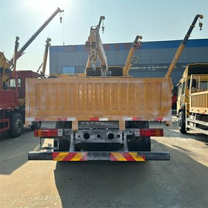 Grue mobile montée sur camion FAW 4X2 5 tonnes, grue à flèche hydraulique, capacité de charge 6,3 tonnes, pour la construction, vente de composants essentiels, moteur - Product Image 4