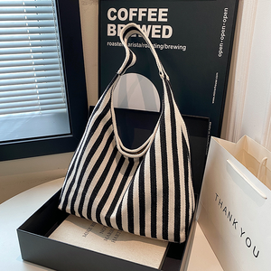 2025 Hot Sale High-quality women's <b>bags</b> fashionable women's tote <b>bags</b> shoulder <b>bags</b> <b>large</b> capacity <b>canvas</b> Single Shoulder <b>Bag</b> - Product Image 4