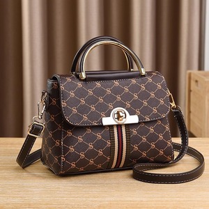 Borsa da donna 2024 nuova versione coreana di quest'anno, popolare borsa a tracolla quadrata con fiori antichi, borsa a tracolla singola - Product Image 1