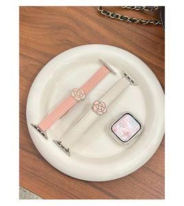 <span class=keywords><strong>Bracelet</strong></span> de montre intelligente pour <span class=keywords><strong>femme</strong></span> en <span class=keywords><strong>cuir</strong></span> magnétique de luxe pour montre 40 mm/44 mm/49 mm - Étanche et durable - Product Image 6