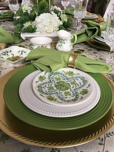Vente chaude Couleur Unie Polyester <span class=keywords><strong>Serviette</strong></span> Tissu Satin Napperon Tissu Plié <span class=keywords><strong>Fleur</strong></span> pour Hôtel Restaurant Western Restaurant - Product Image 6