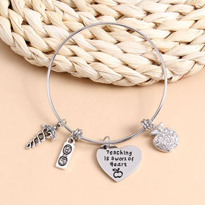 Moda personalizada de acero inoxidable de Apple corazón encantos brazalete profesión <span class=keywords><strong>pulsera</strong></span> para regalo - Product Image 4