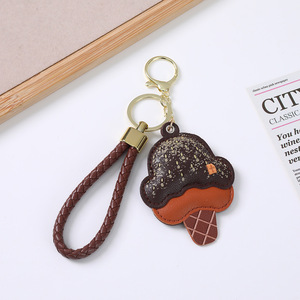 Nuevo Llavero de Cuero PU con Forma de Cono de Helado, Colgante Bonito para Bolsos, Llaves de Coche, Adorno Decorativo, Accesorios Elegantes para Mujer - Product Image 5