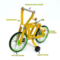 Mini jouet interactif pour oiseaux 2026 à quatre roues, écologique, pour l'entraînement de l'intelligence des perroquets, puzzle amusant, vélo en métal, plastique et bois